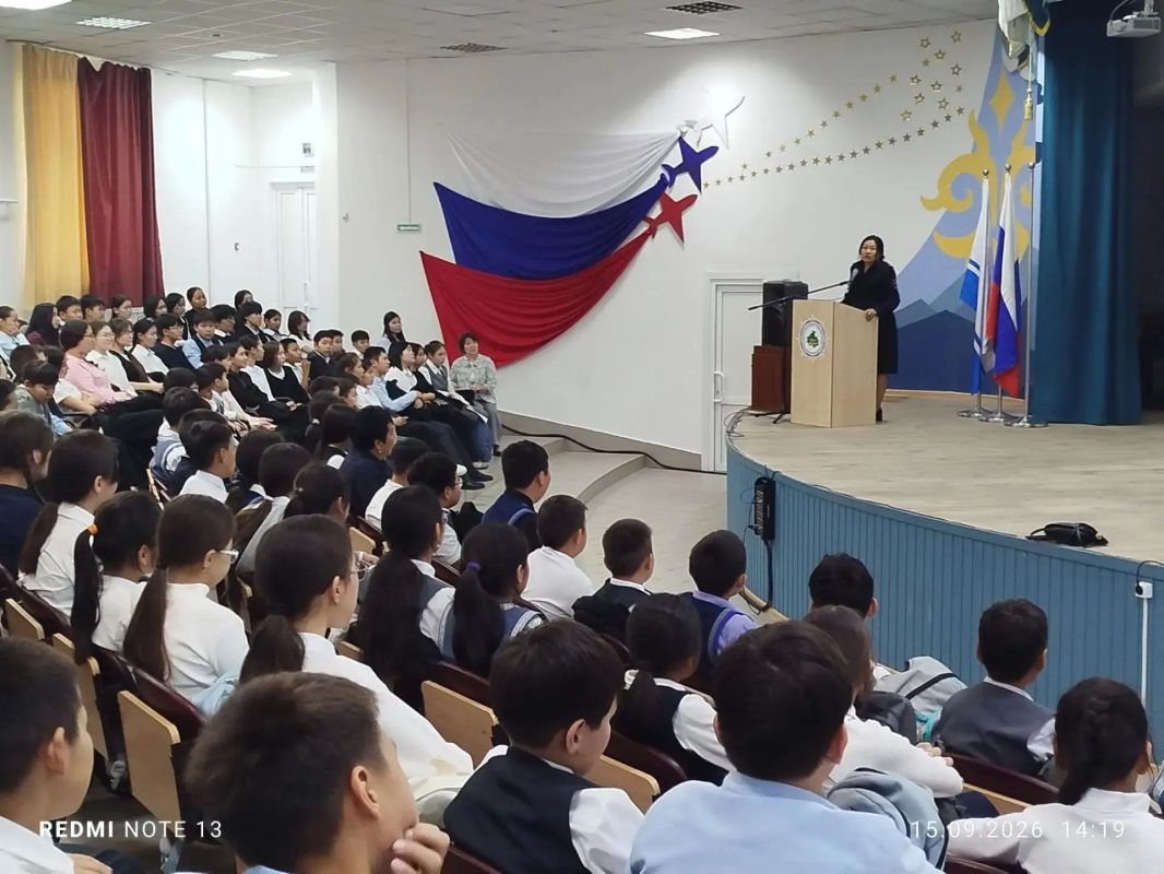 В Республике Алтай сотрудники полиции провели в учебных заведениях антинаркотические классные часы В Республике Алтай сотрудники полиции провели в учебных заведениях антинаркотические классные часы