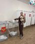 Как пушистые друзья приходили голосовать вместе с хозяевами