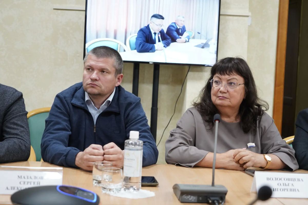 Промежуточные итоги кормозаготовительной кампании обсудили на заседании комитета по аграрной политике Промежуточные итоги кормозаготовительной кампании обсудили на заседании комитета по аграрной политике