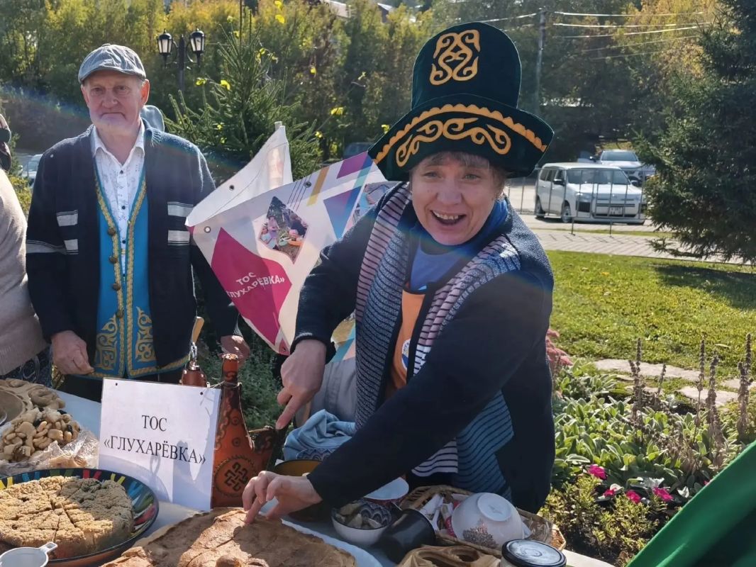 В Горно-Алтайске состоялся фестиваль добрососедства! В Горно-Алтайске состоялся фестиваль добрососедства!