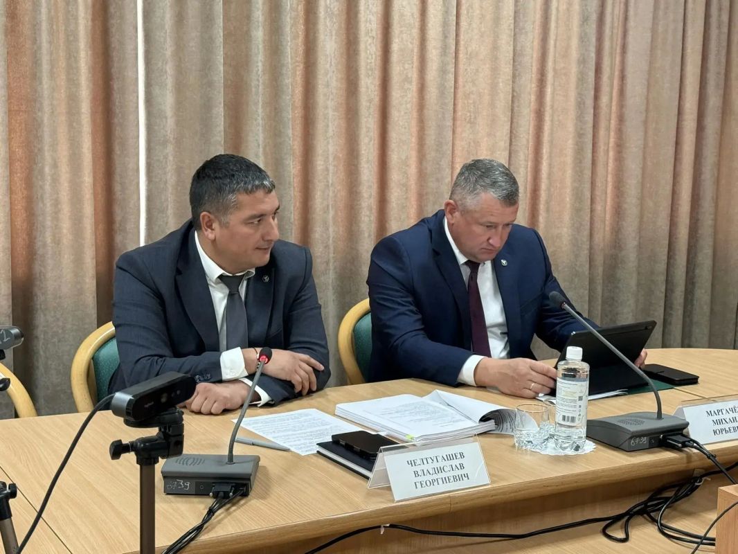 Комитет по экологии и природопользованию ГС-ЭК РА рассмотрел проект закона «О полномочиях органов государственной власти Республики Алтай в области экологической экспертизы Комитет по экологии и природопользованию ГС-ЭК РА рассмотрел проект закона «О полномочиях органов государственной власти Республики Алтай в области экологической экспертизы