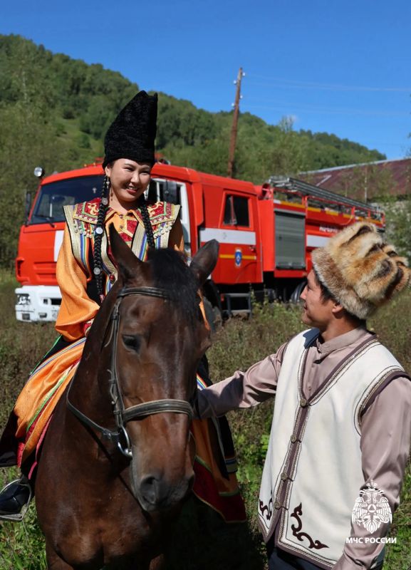 Определены победители первого этапа фотоконкурса «В узорах народных — характер героев», приуроченного ко Дню народного единства Определены победители первого этапа фотоконкурса «В узорах народных — характер героев», приуроченного ко Дню народного единства
