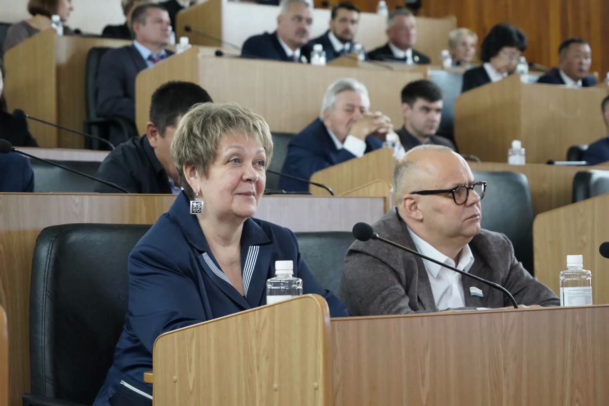 Сегодня состоялась первая осенняя сессия Госсобрания – Эл Курултай Сегодня состоялась первая осенняя сессия Госсобрания – Эл Курултай