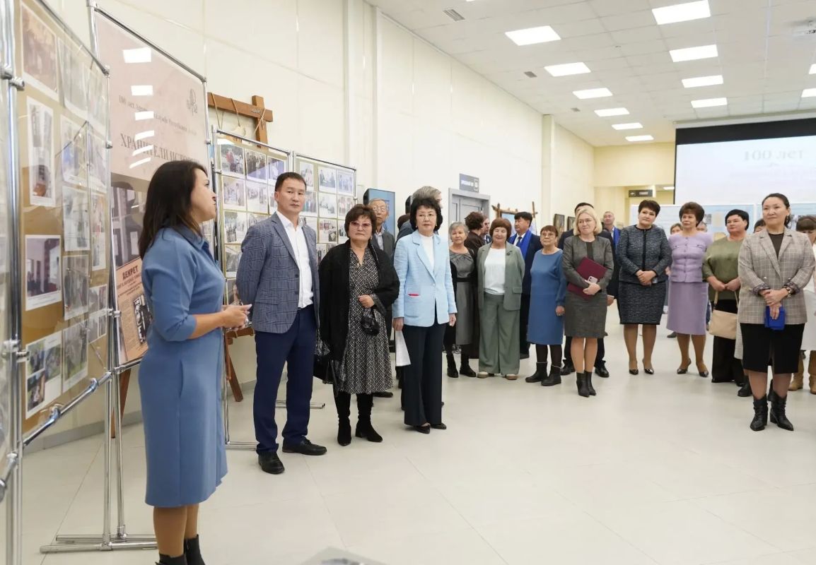 Хранители времени: архивная служба республики отмечает вековой юбилей!