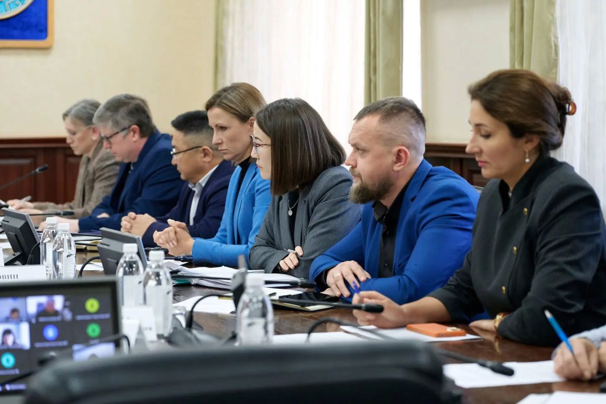 Александр Прокопьев: В Республике Алтай продолжается работа по наведению порядка в сфере управления земельными ресурсами Александр Прокопьев: В Республике Алтай продолжается работа по наведению порядка в сфере управления земельными ресурсами