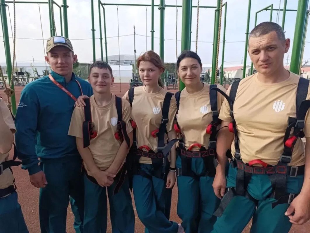 Семья Мушиных приняла участие во Всероссийской игре «Семейная зарница» Семья Мушиных приняла участие во Всероссийской игре «Семейная зарница»