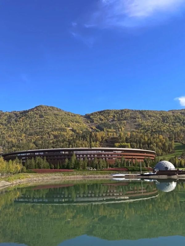 Осенние краски. Фото: В.К Осенние краски. Фото: В.К