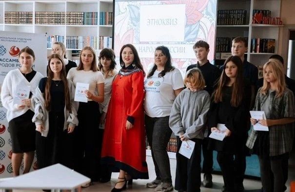 В Чойском районе завершился визит кочевого фестиваля «Караван Дружбы Ассамблеи народов России»