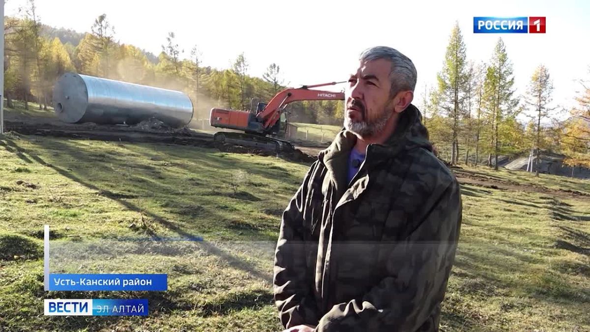 В Усть-Кане завершается строительство первого централизованного водопровода