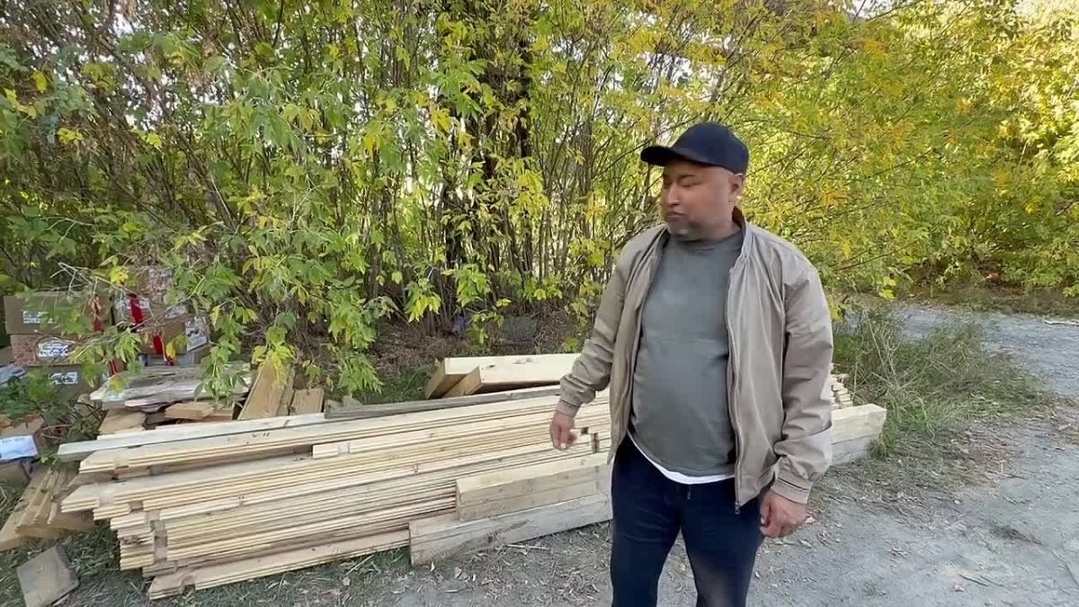 С легким паром, бойцы!. Спешим поделиться радостной новостью: гуманитарный груз доставлен, и главный подарок — баня — уже на месте! Наши ребята на передовой получили возможность нормально помыться и отдохнуть