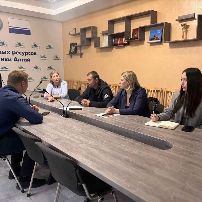 В Республике Алтай утвердили план борьбы с непарным шелкопрядом – он предусматривает наземную обработку очагов распространения вредителя на территории Шебалинского лесничества.