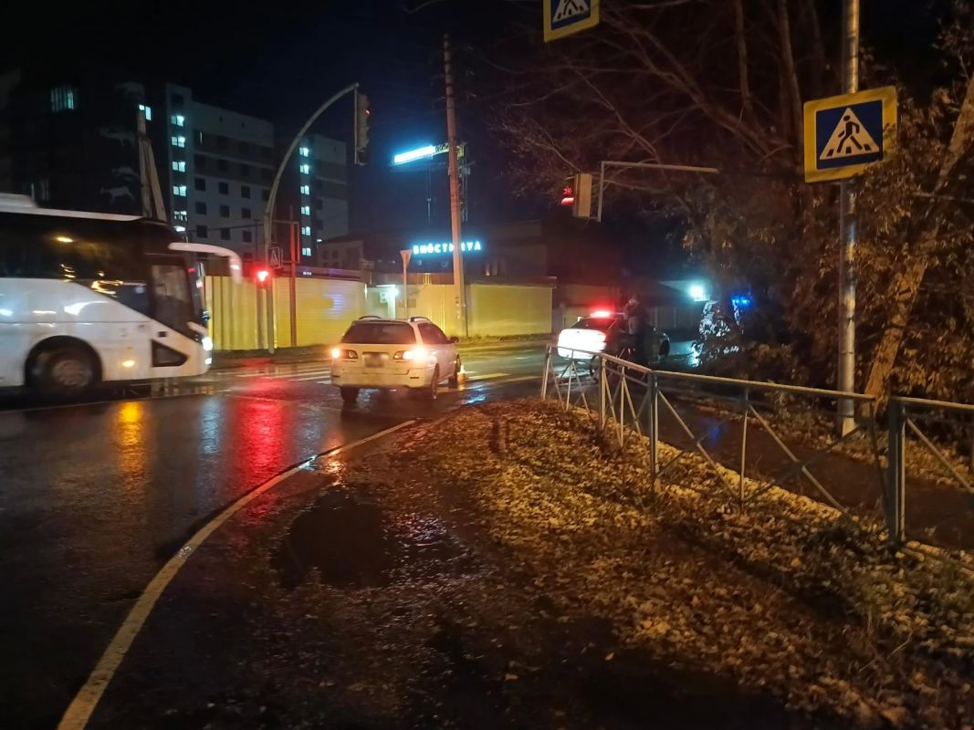 В с. Майма в результате столкновения с автомобилем пострадал малолетний велосипедист В с. Майма в результате столкновения с автомобилем пострадал малолетний велосипедист