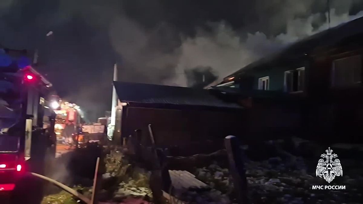 В Горно-Алтайске ликвидировали пожар
