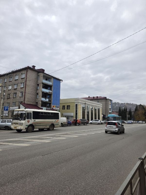 На фасаде пятиэтажек у автовокзала появятся муралы от художника Аржана Ютеева На фасаде пятиэтажек у автовокзала появятся муралы от художника Аржана Ютеева